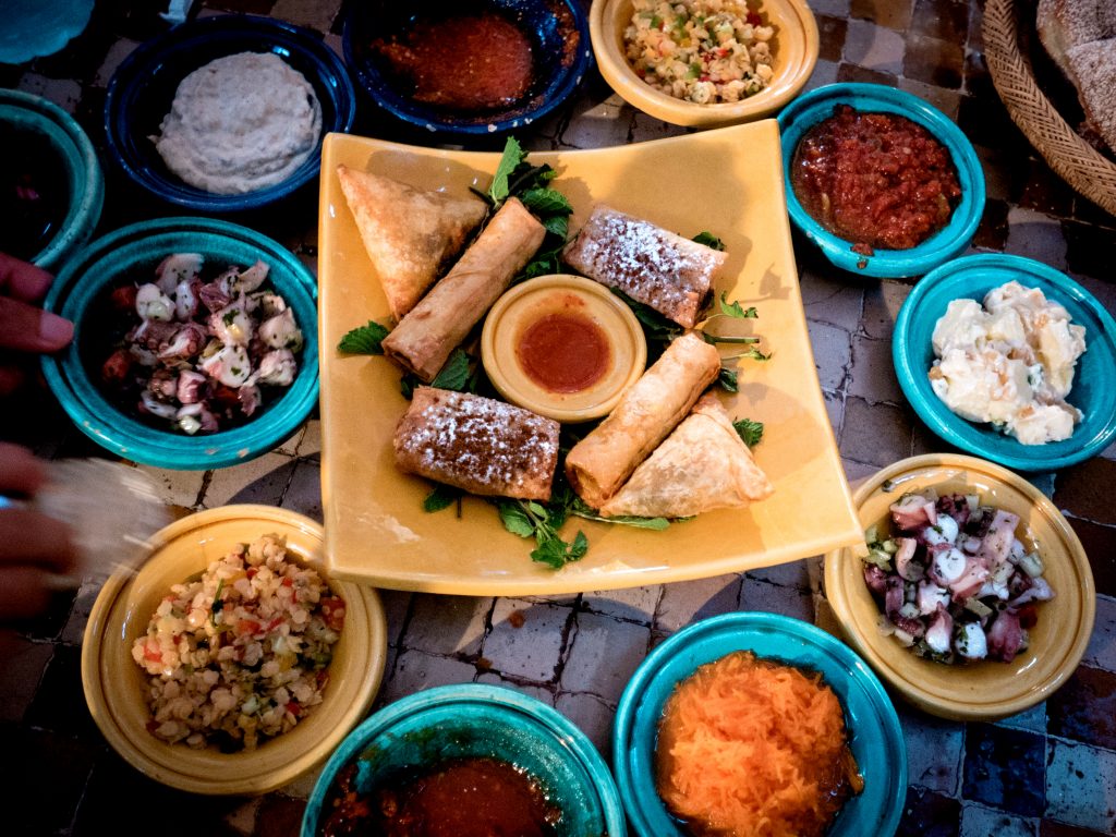 Typisch marokkanische und köstliche Gerichte auf Marokko.info